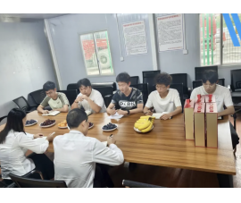 校招管培生实习总结会